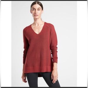 Athleta Hanover Women’s Sweater Top V-neck Canyon Red Extra Fine Merino wool